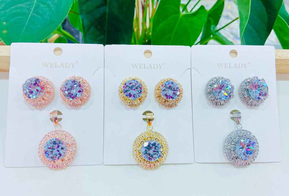 Welady earring image - mobimarket