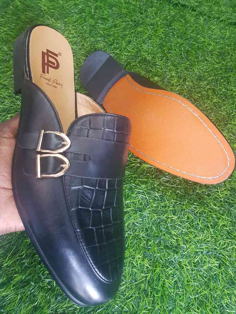 FOLLETEL Black Smart Detailed Leather Half Shoes