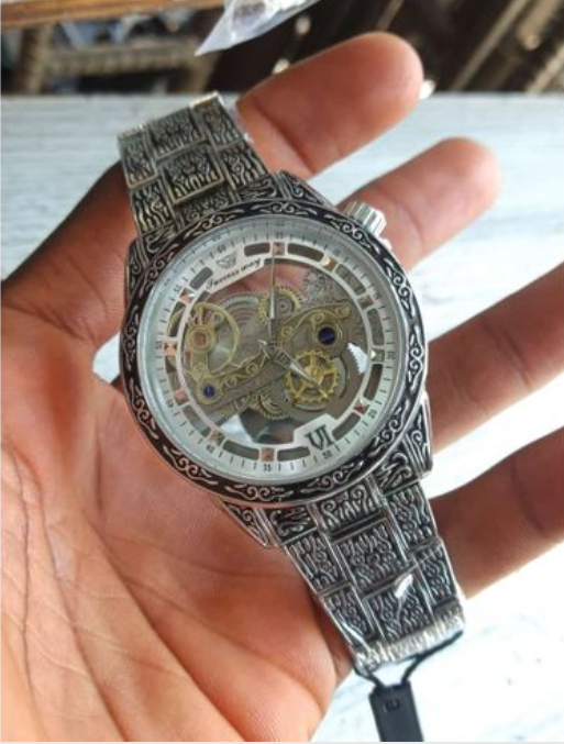 Success way Wrist watch image - Mobimarket