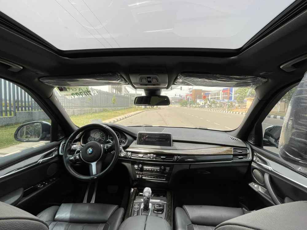 BMW X5 2014 MODEL image - mobimarket
