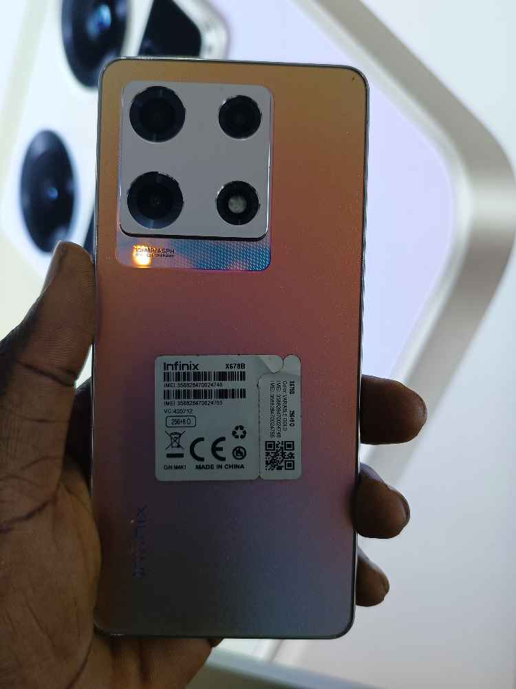 Infinix note 30 pro,256And16gb image - Mobimarket