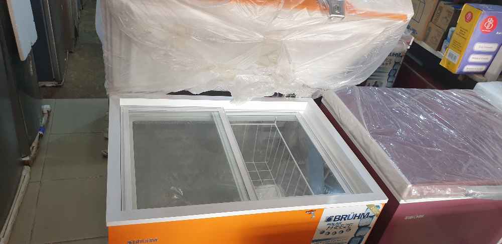 Fridges , freezers and gas cookers,  washing machine image - mobimarket