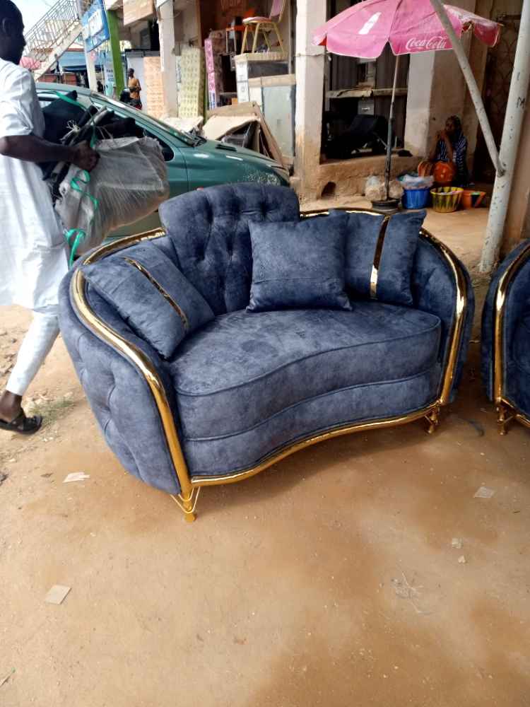 Quality sofa set image - Mobiarket