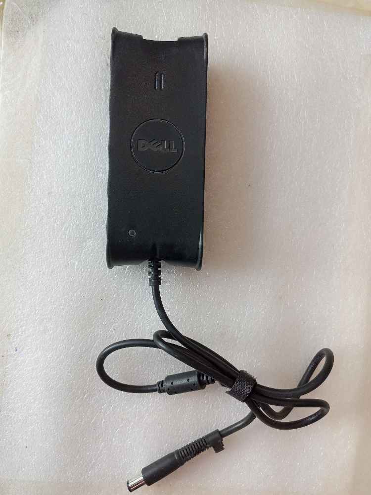 Dell Laptop charger image - Mobimarket