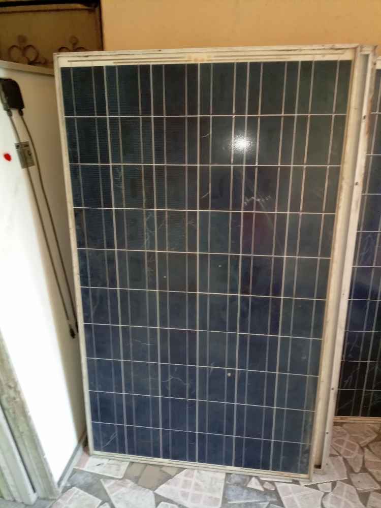 Solar Panels (200, 250,300) image - Mobimarket