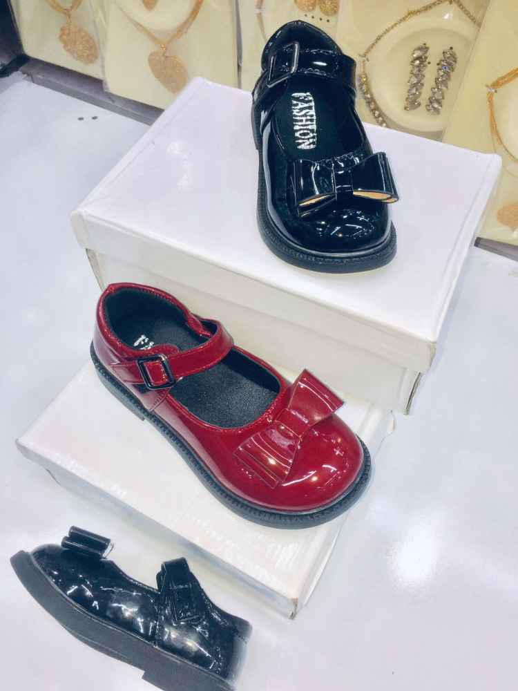 Kids shoes image - Mobimarket