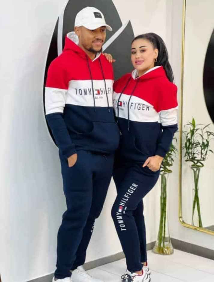 Tracksuit image - mobimarket