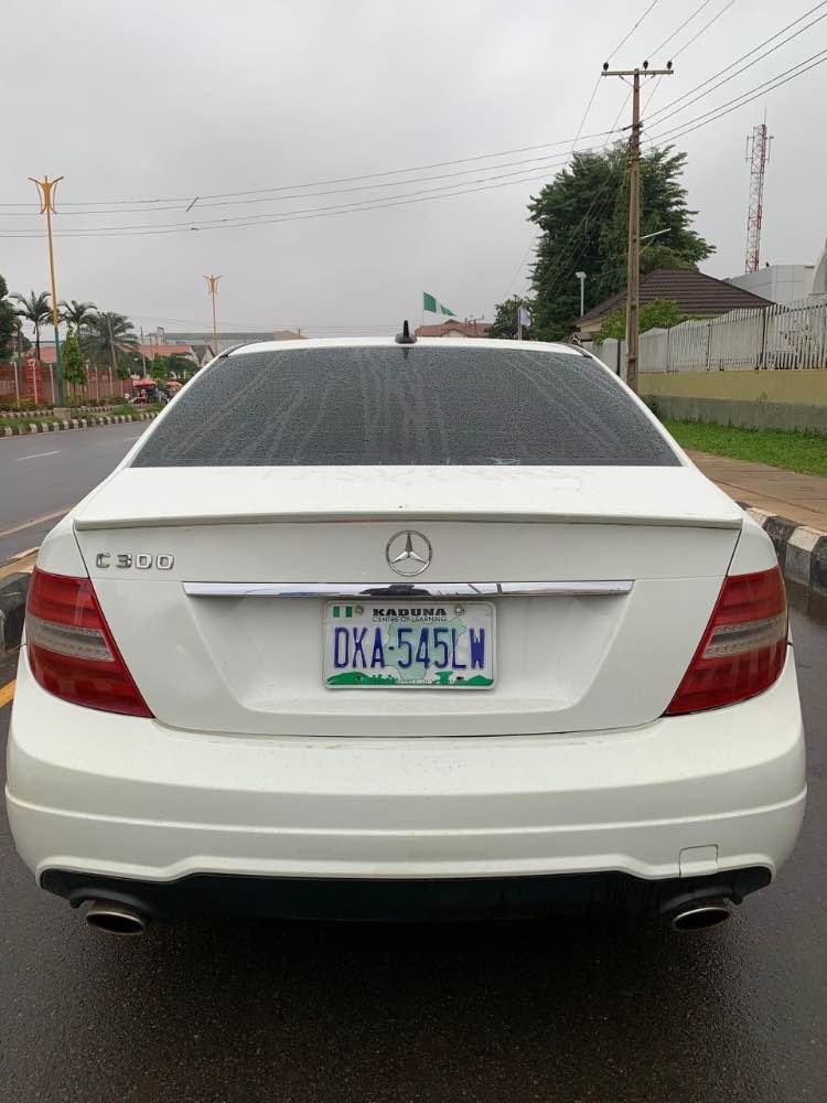 EXTREMELY CLEAN NIGERIAN USED MERCEDES BENZ C300(2010) image - mobimarket