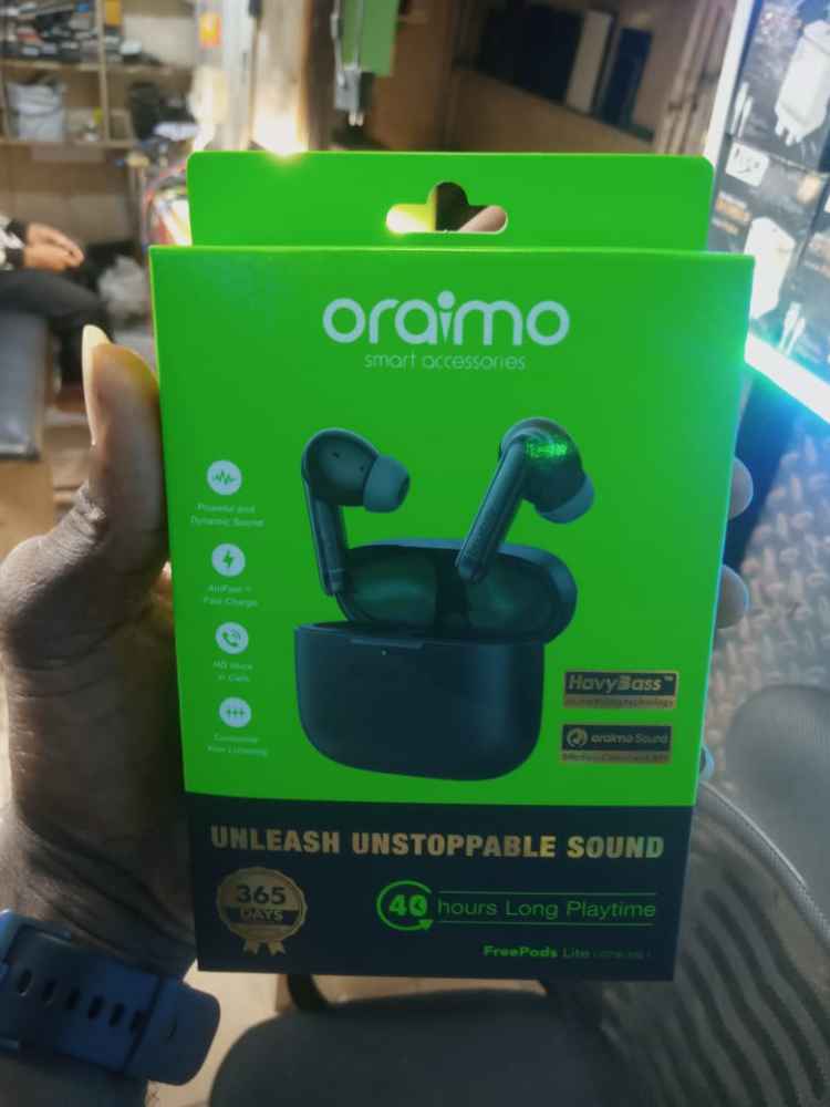 Oraimo Earbuds image - Mobi market