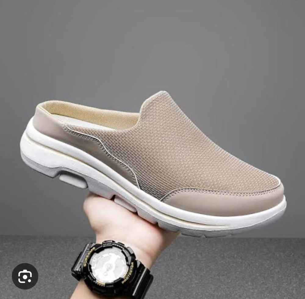 Sketchers half cover image - mobimarket