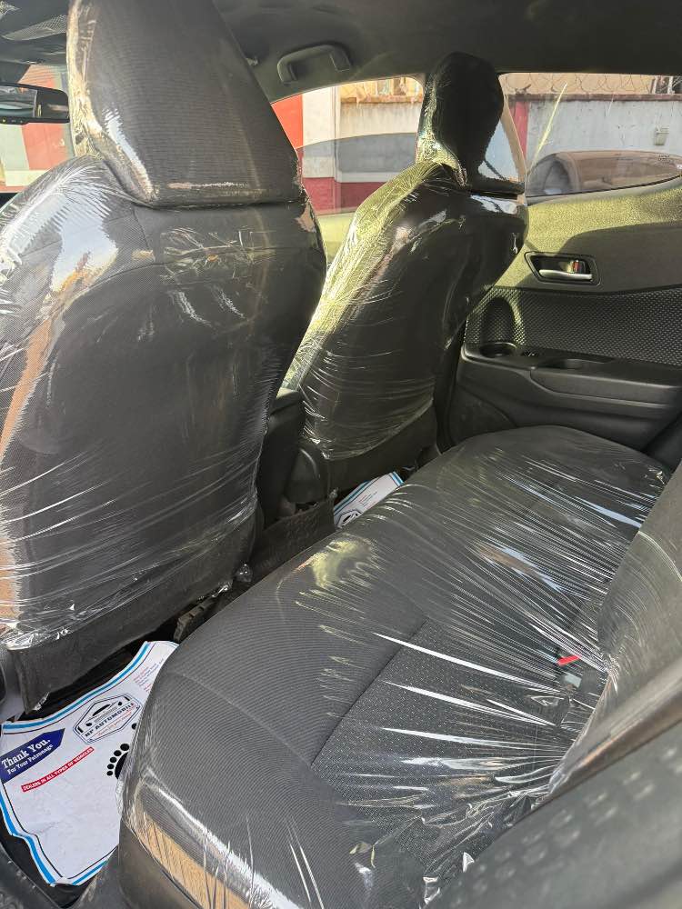 TOYOTA CHR image - mobimarket