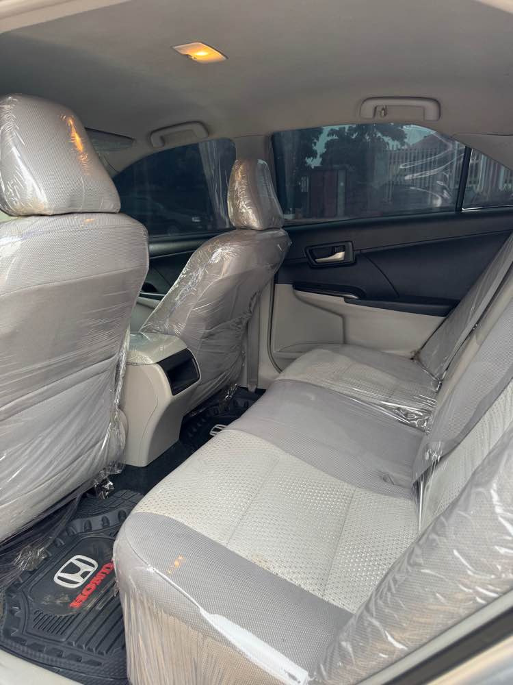 TOYOTA CAMRY image - mobimarket