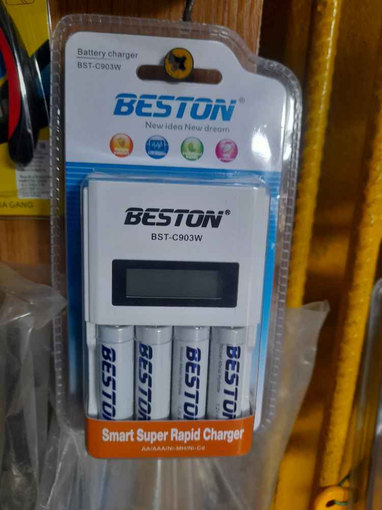 Beston charger and battery image - Mobi market