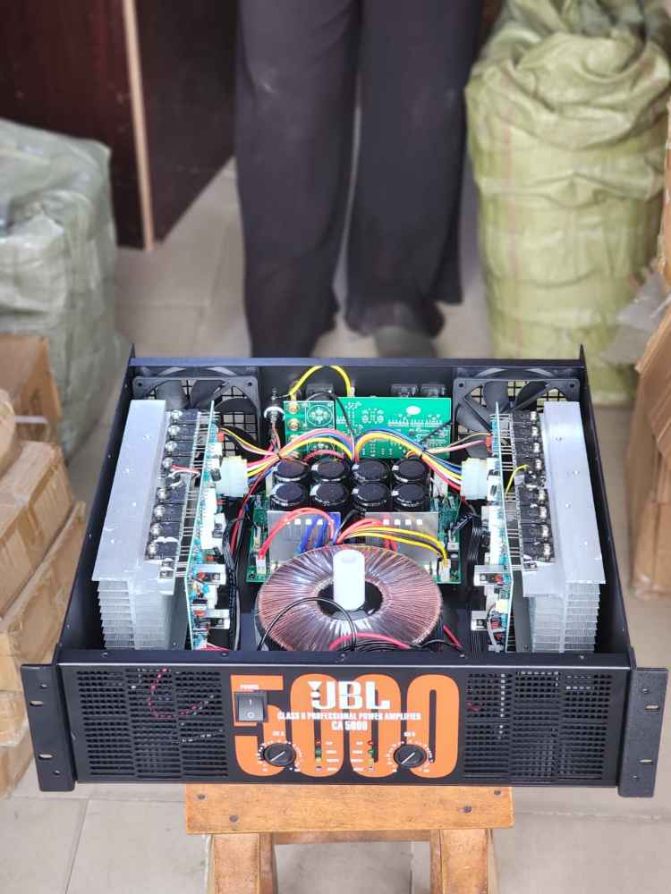 JBL Amplifier 5000 image - Mobi market