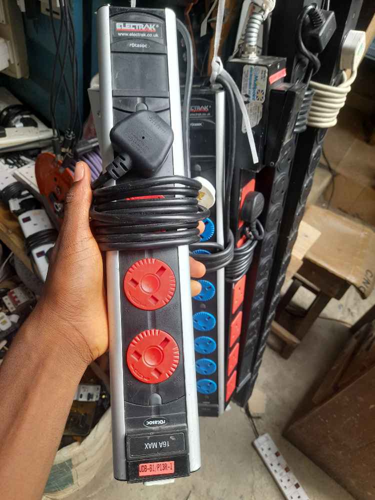 4 way industrial image - Mobimarket
