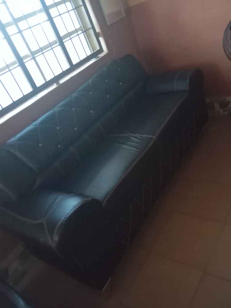 Set of leather chair image - mobimarket